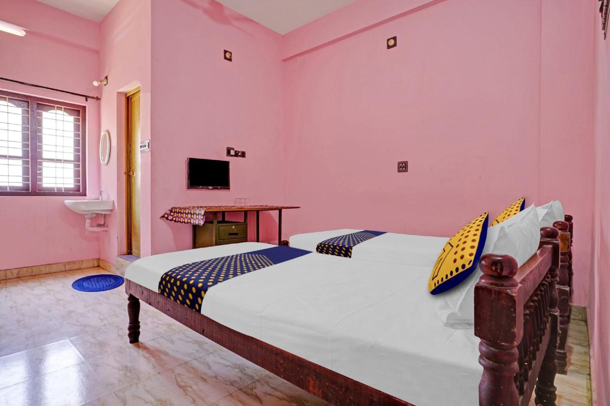 Hotel O Ss Residency Punalur Exteriér fotografie
