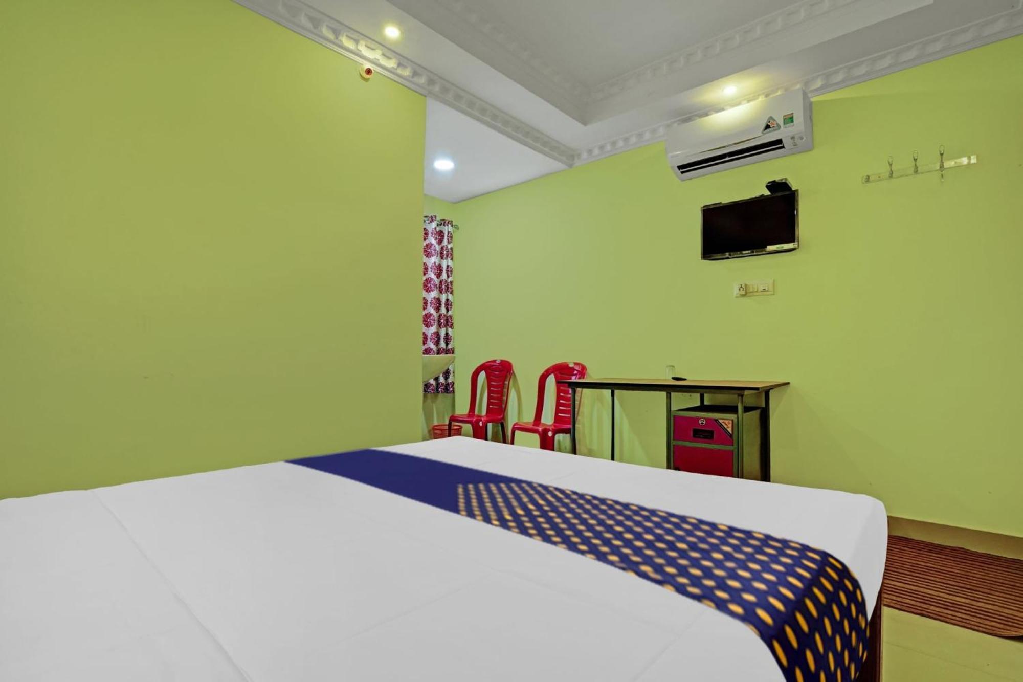 Hotel O Ss Residency Punalur Exteriér fotografie