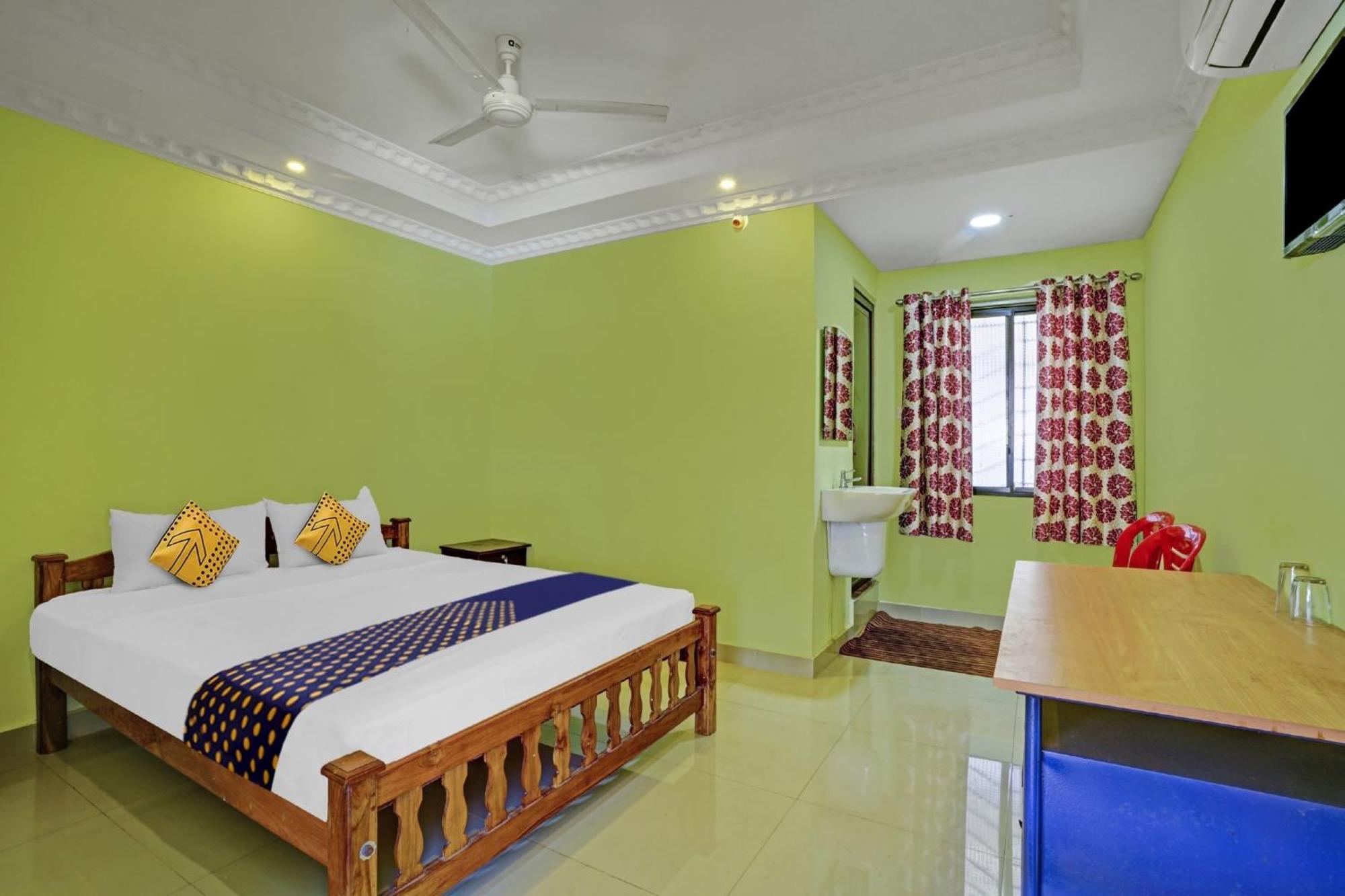 Hotel O Ss Residency Punalur Exteriér fotografie